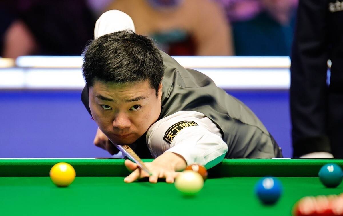 丁俊晖强势横扫湖人晋级半决赛，状态火热！的简单介绍